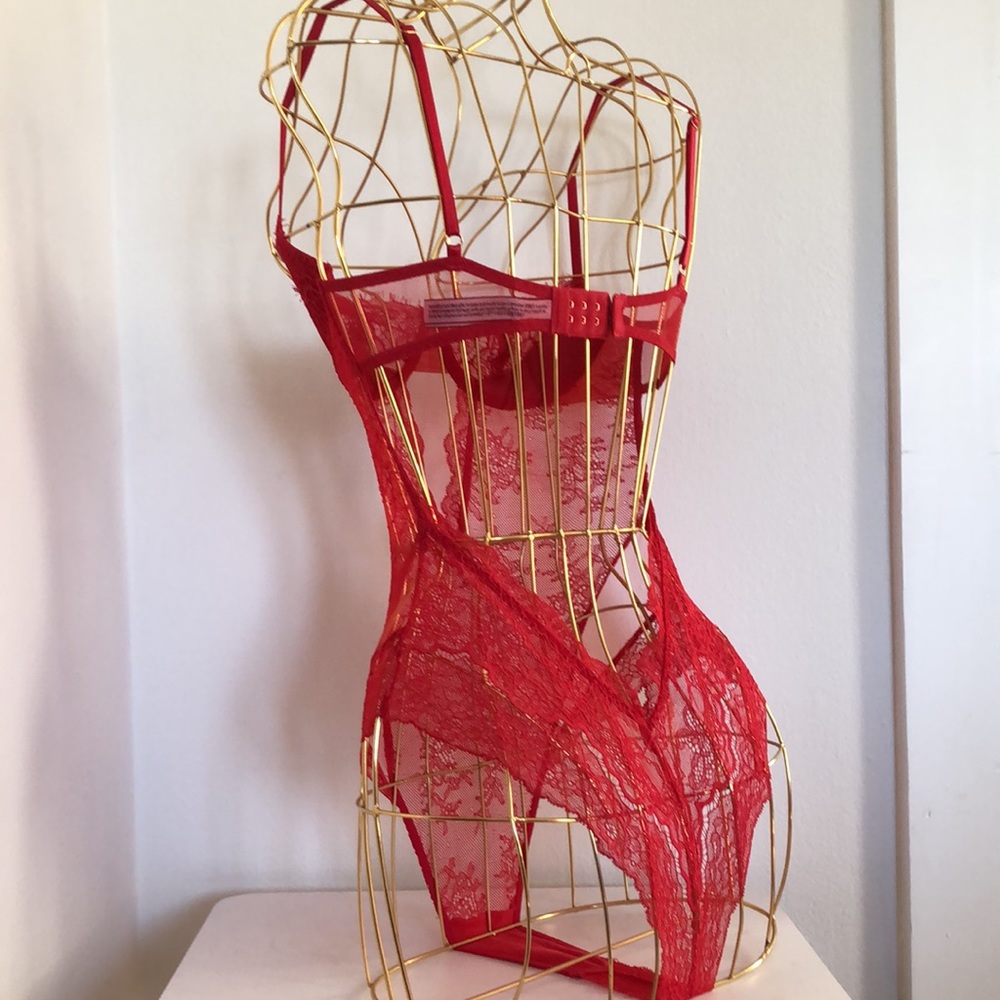 Bodysuit - Picture 6 of 7